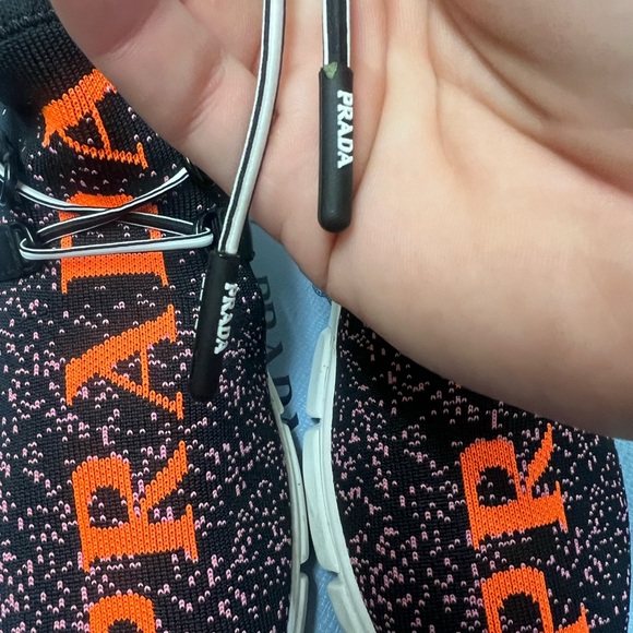 Prada Women’s size 36 Calzature Donna Sneakers (authentic)) - Picture 3 of 8